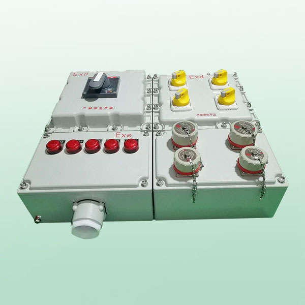 BX(X)系列鋁合金防爆電源戶(hù)內(nèi)檢修箱